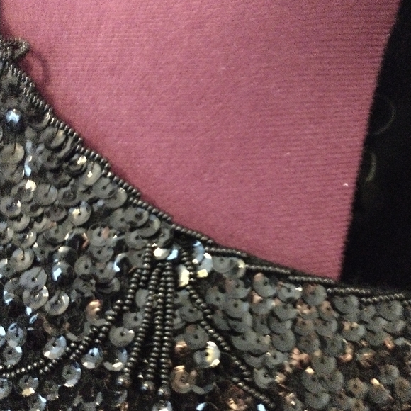 Gorgeous vintage beaded top. - Picture 5 of 6